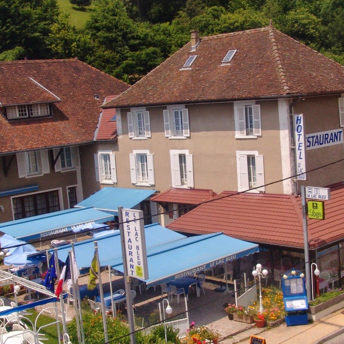 Hotel Le Lac Bleu Charavines Exterior photo